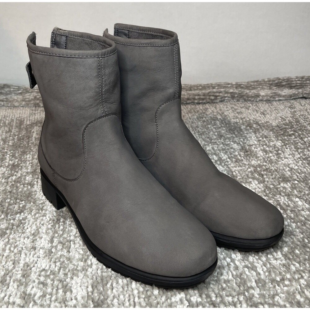 Aerosoles Women’s Size 9 Ankle Boots Gray Matte Minimalist Zip Ankle Booties
